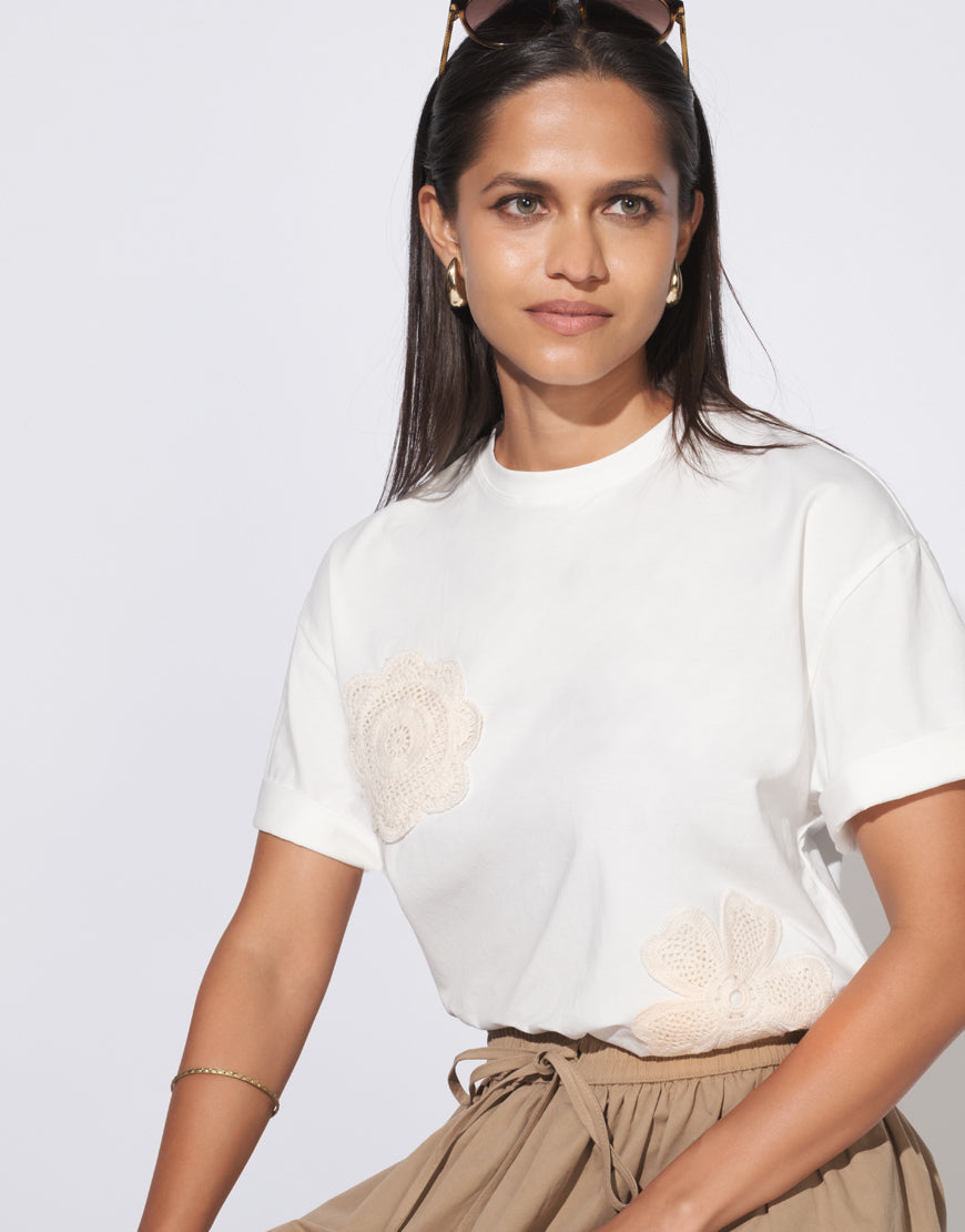 Bailey Tee