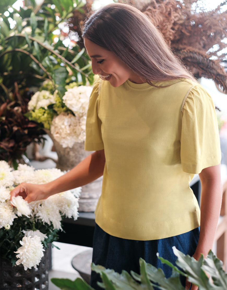 Iris Tee