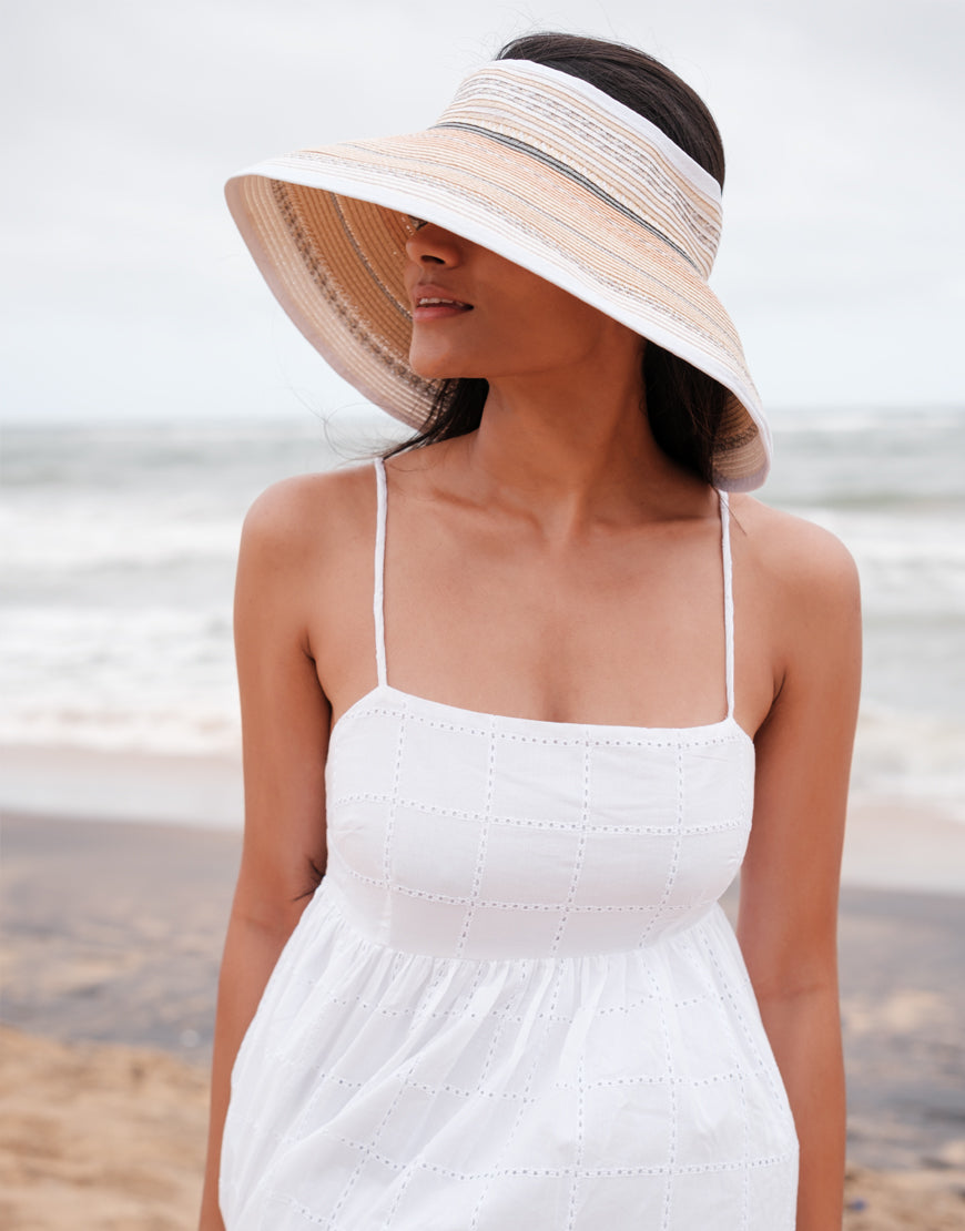 Gliter Beige Regular Hat