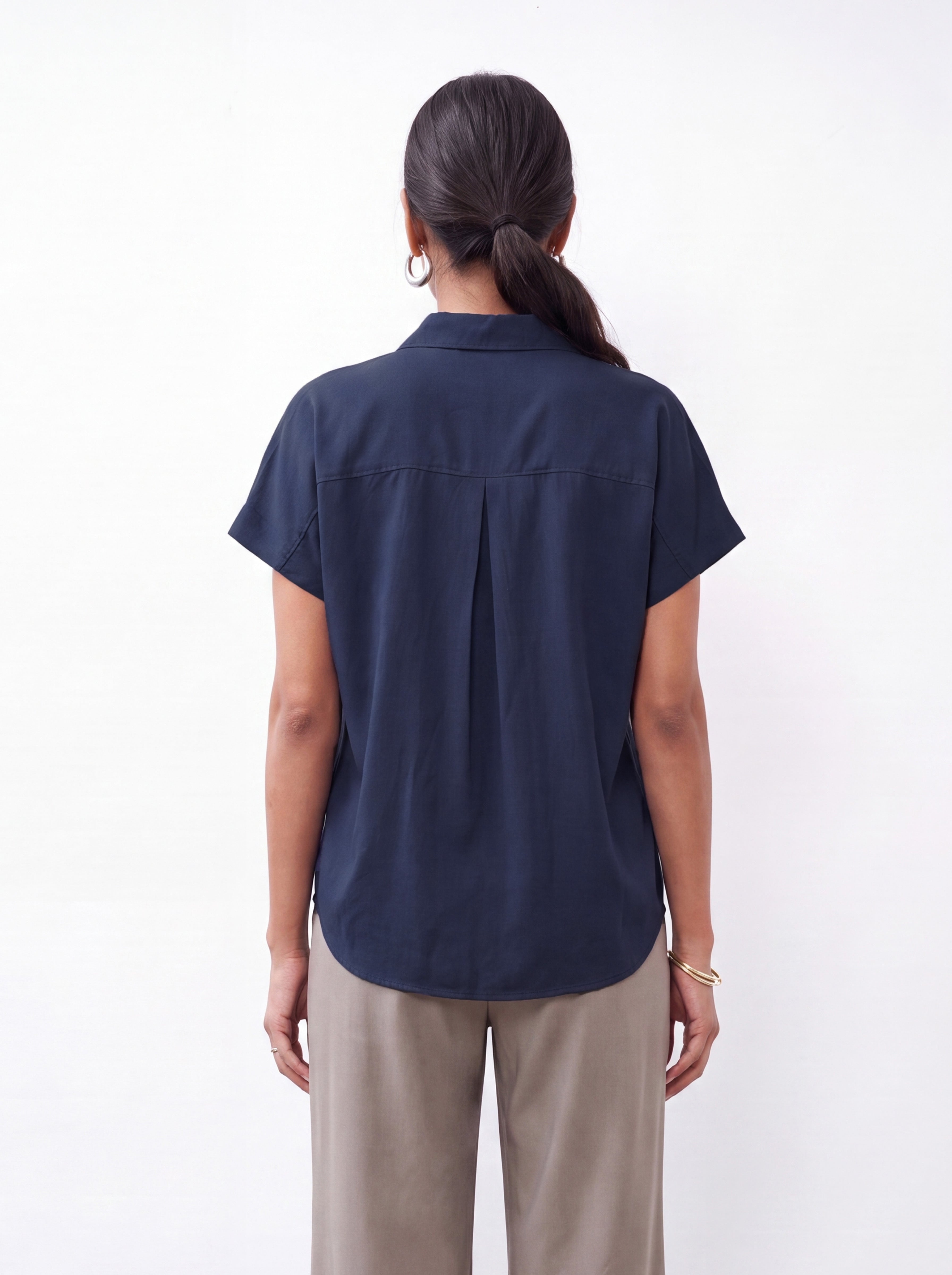 Lonel Top