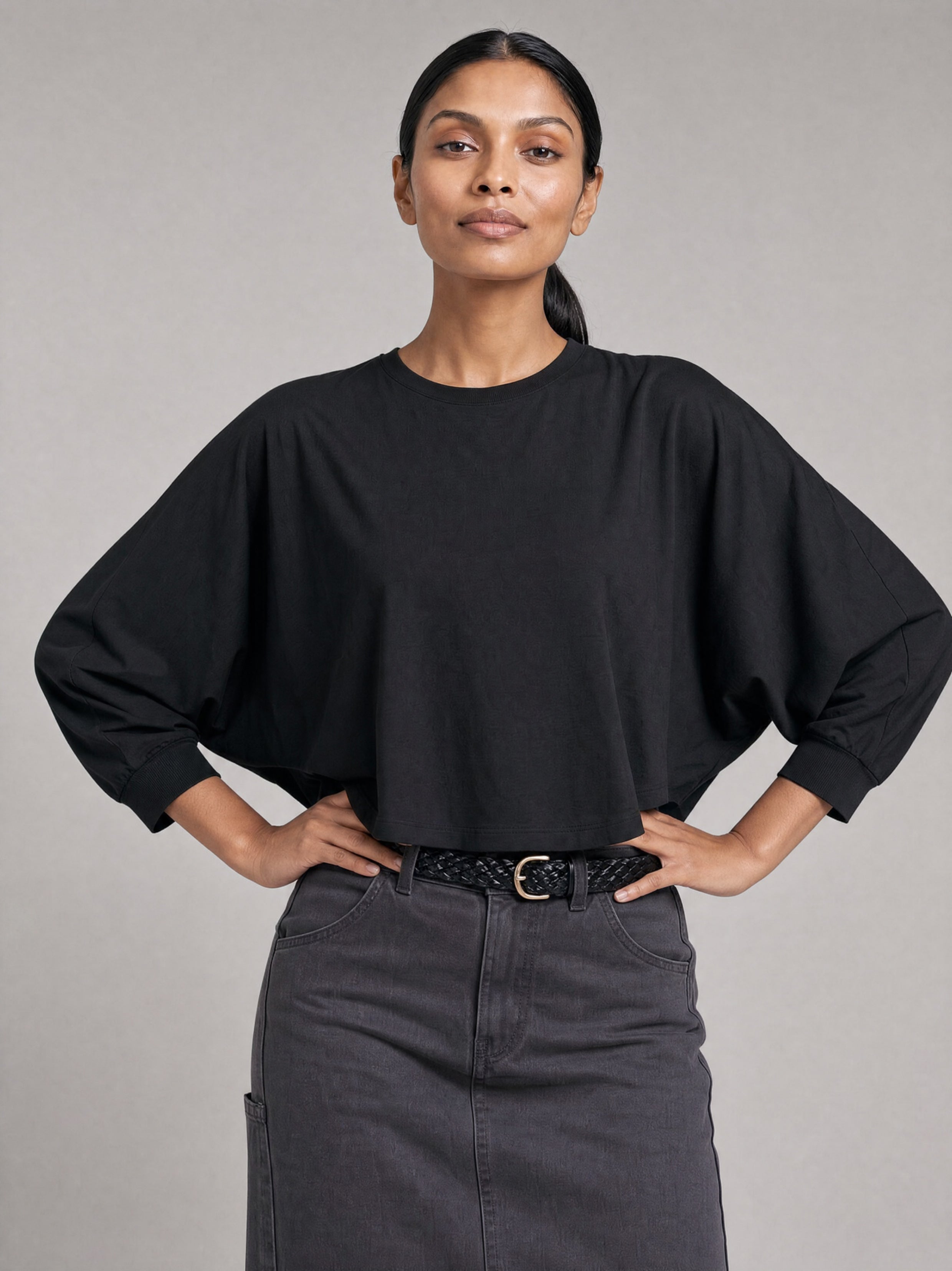 Leath Top