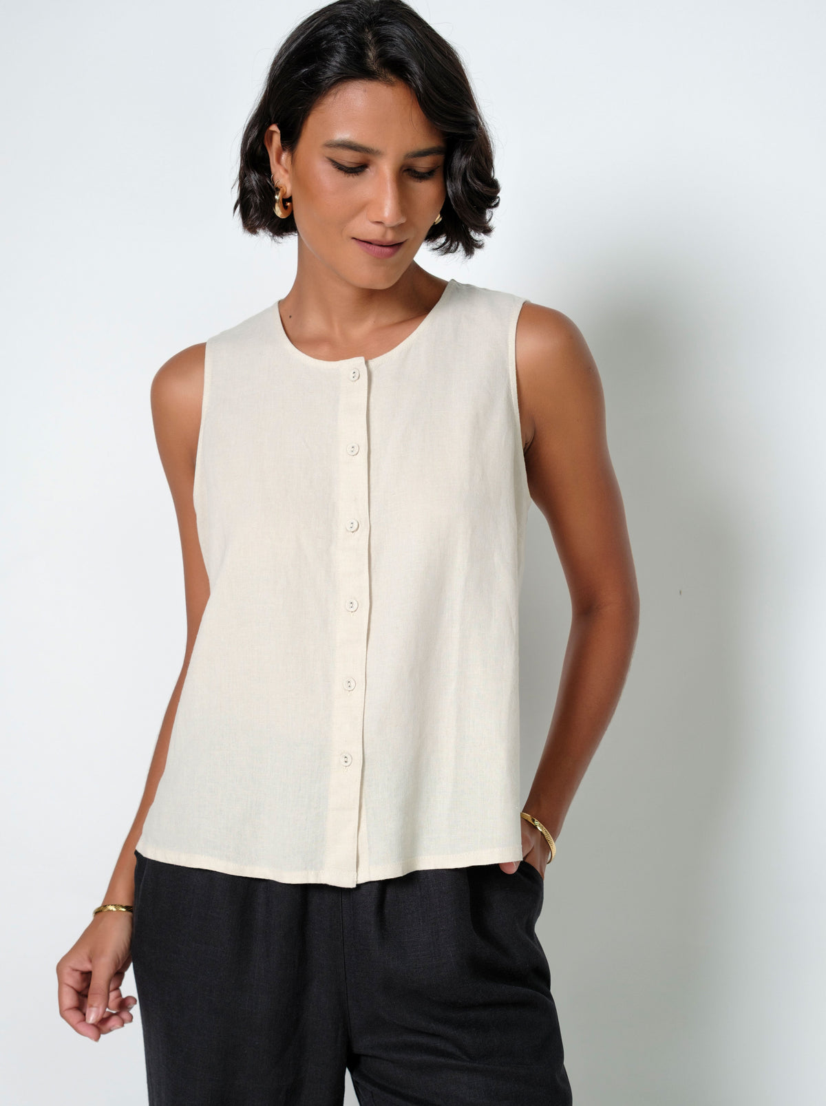 Ines Sleeveless Linen Top