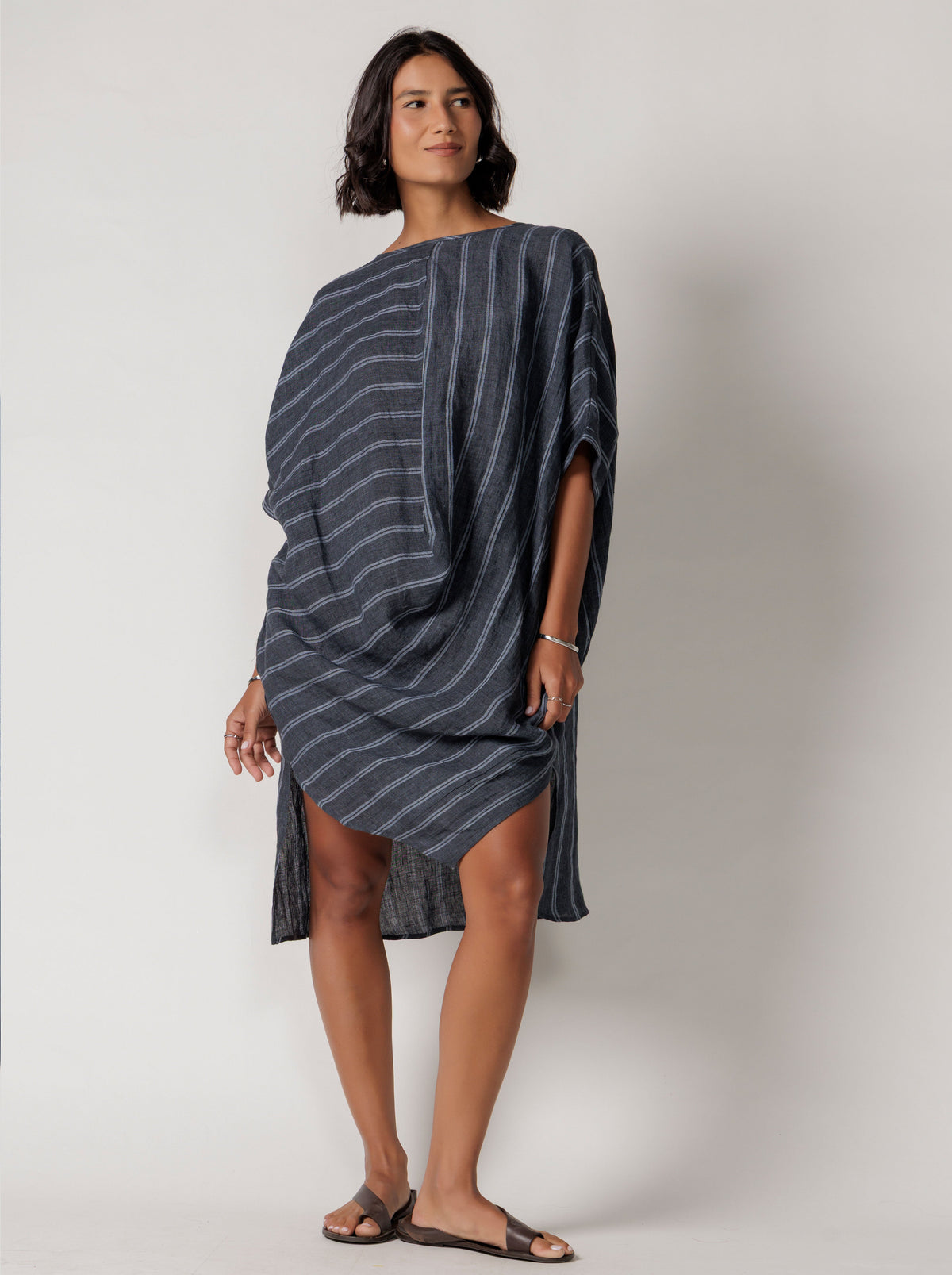Vinar Dress