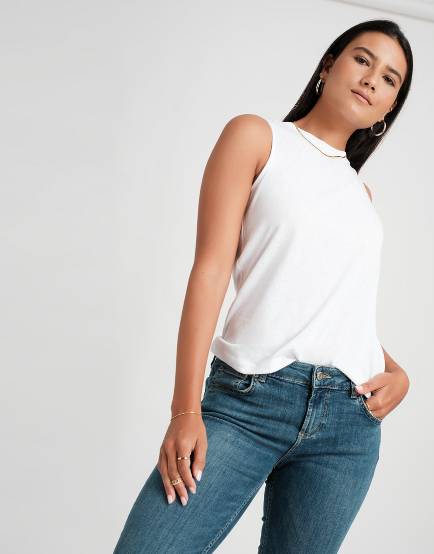 Paros Tee