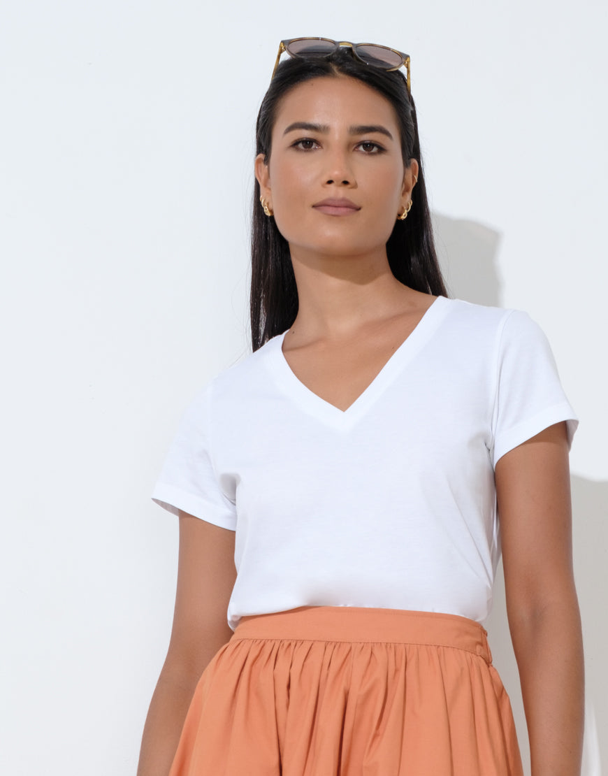 Nakos Tee