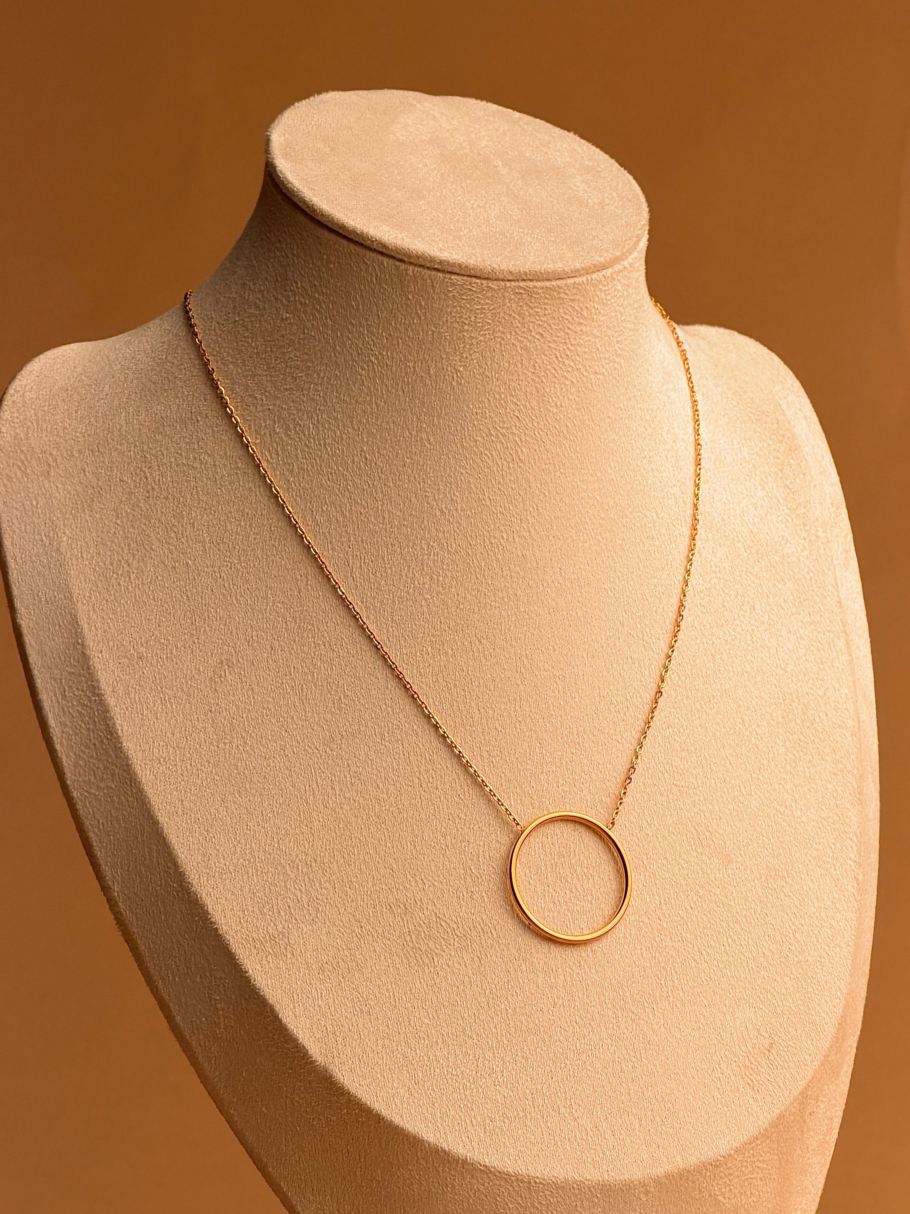 Necklace With Circle Charm